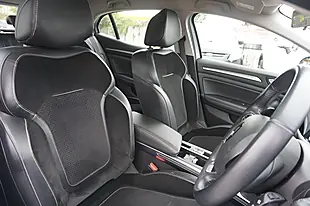 Used 2017 Renault Megane Dynamique Nav Silver - Interior and Exterior details 11