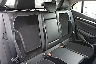 Used 2017 Renault Megane Dynamique Nav Silver - Interior and Exterior details 12
