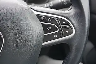 Used 2017 Renault Megane Dynamique Nav Silver - Interior and Exterior details 19