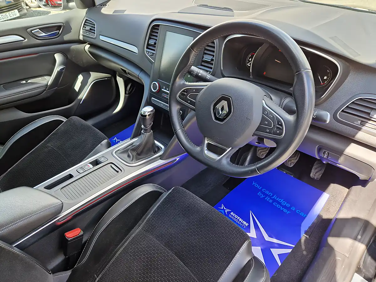 Used 2017 Renault Megane Dynamique S Nav Black - Interior and Exterior details 10