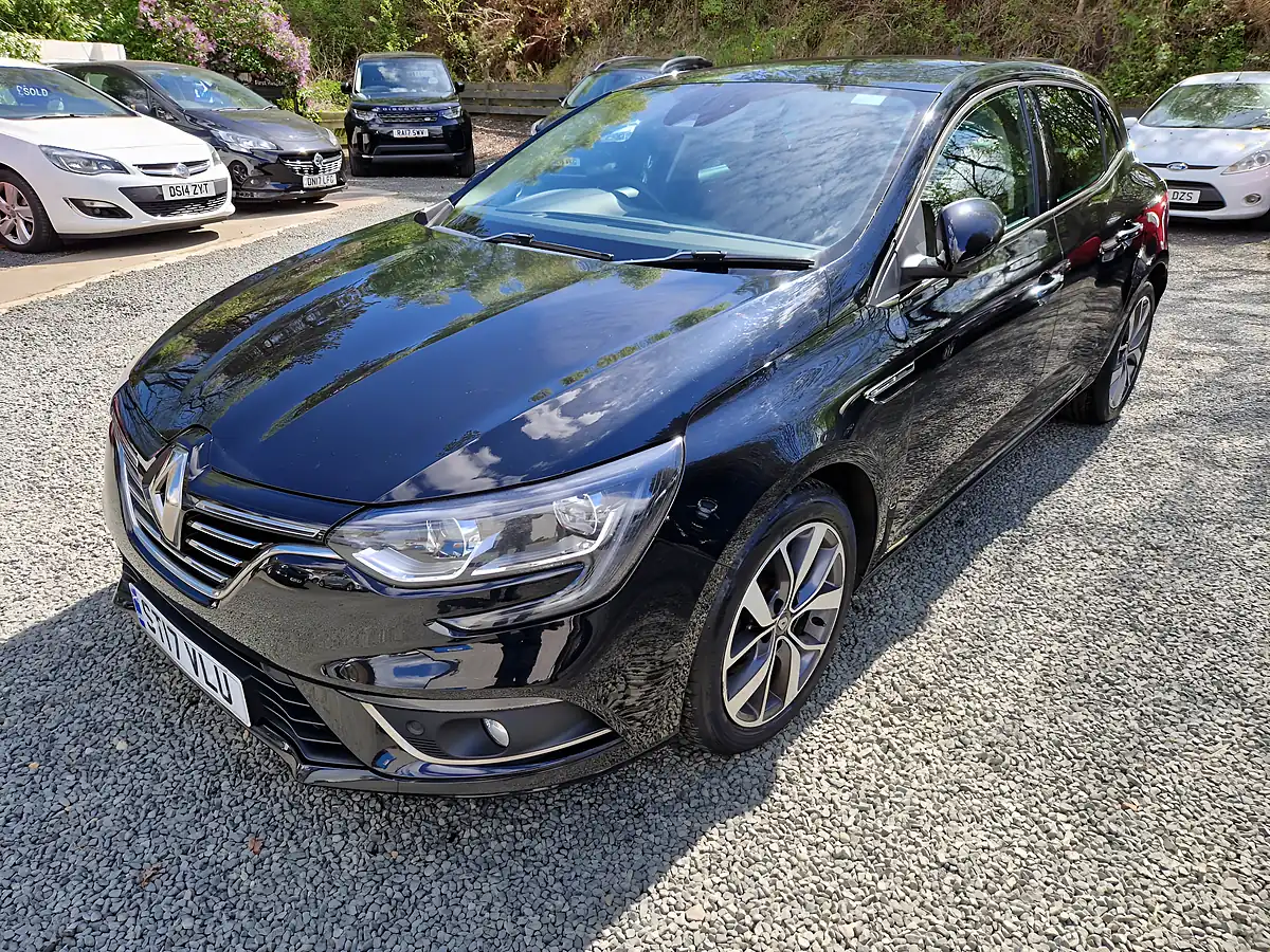 Used 2017 Renault Megane Dynamique S Nav Black - Interior and Exterior details 3