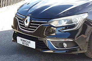 Used 2017 Renault Megane Dynamique S Nav Diamond Black - Interior and Exterior details 6