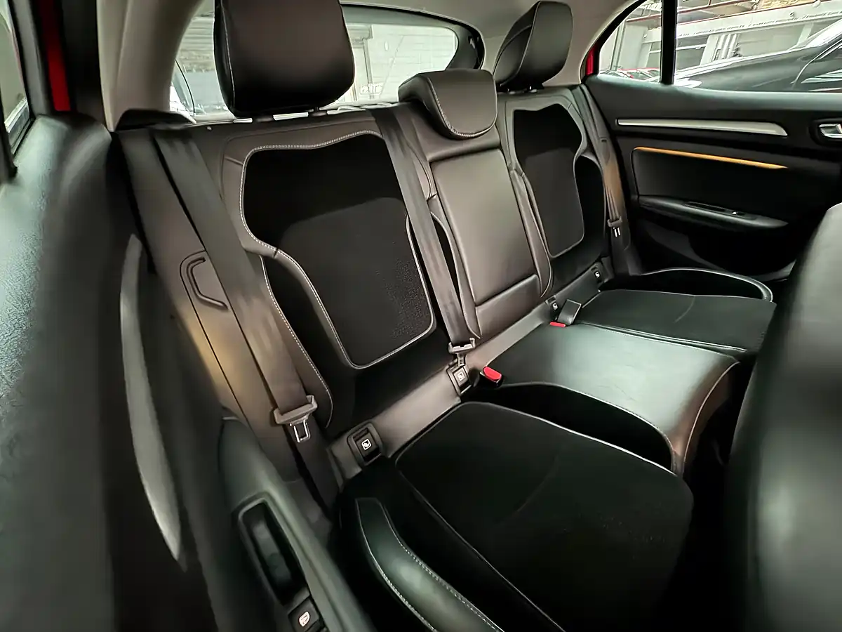 Used 2017 Renault Megane Dynamique S Nav Flame Red - Interior and Exterior details 11