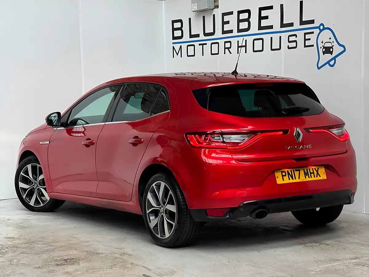 Used 2017 Renault Megane Dynamique S Nav Flame Red - Interior and Exterior details 4