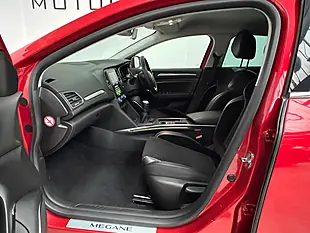 Used 2017 Renault Megane Dynamique S Nav Flame Red - Interior and Exterior details 9