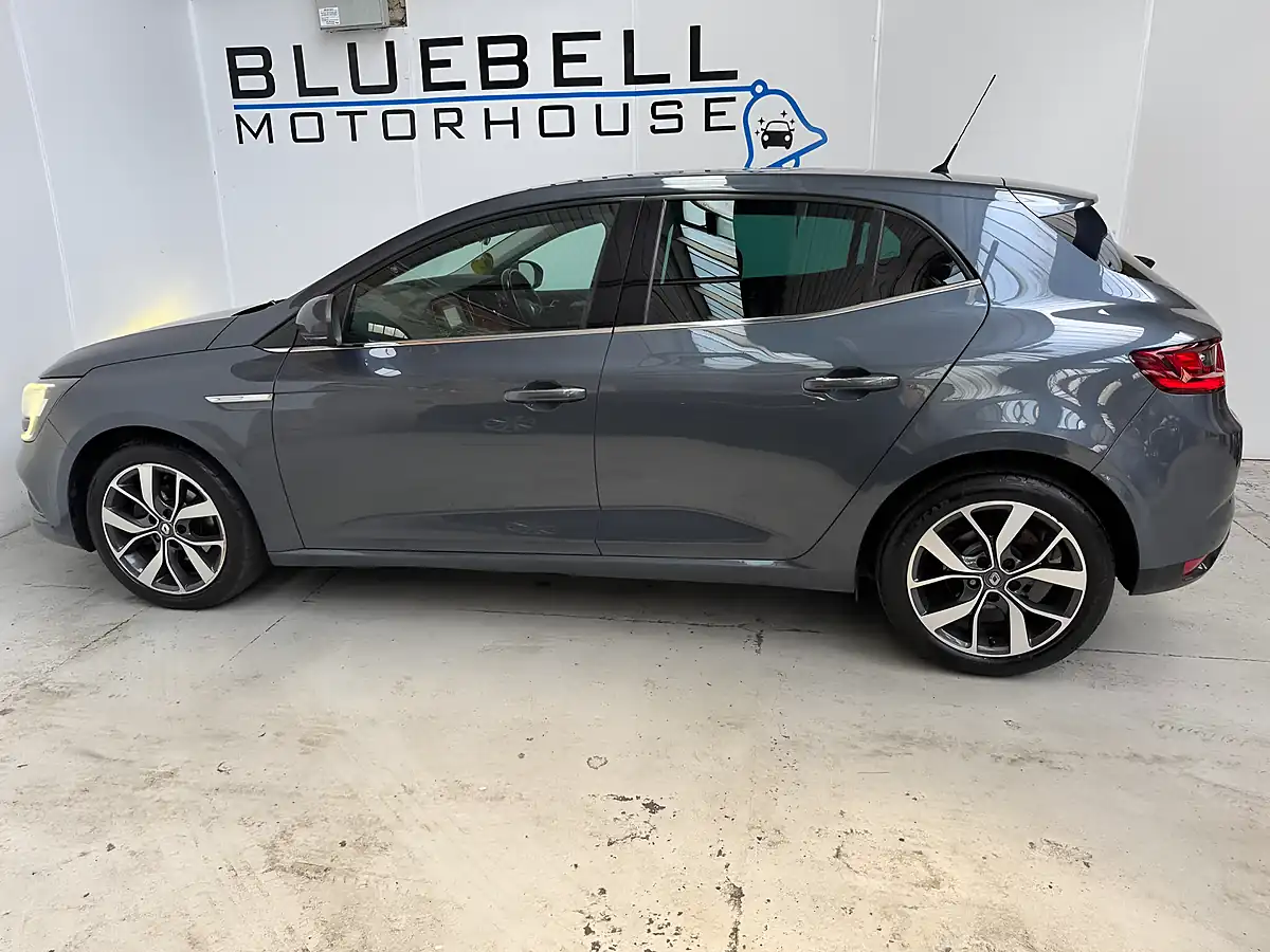 Used 2017 Renault Megane Dynamique S Nav Titanium Grey - Interior and Exterior details 7