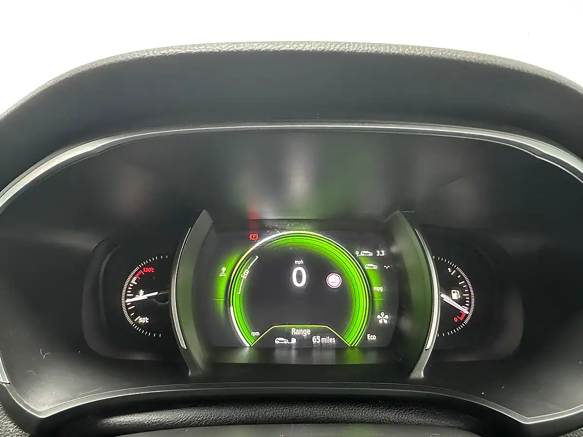Used 2017 Renault Megane GT Line Nav Silver - Interior and Exterior details 18