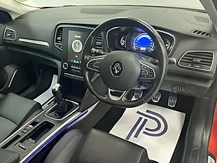 Used 2017 Renault Megane Signature Nav Red - Interior and Exterior details 14