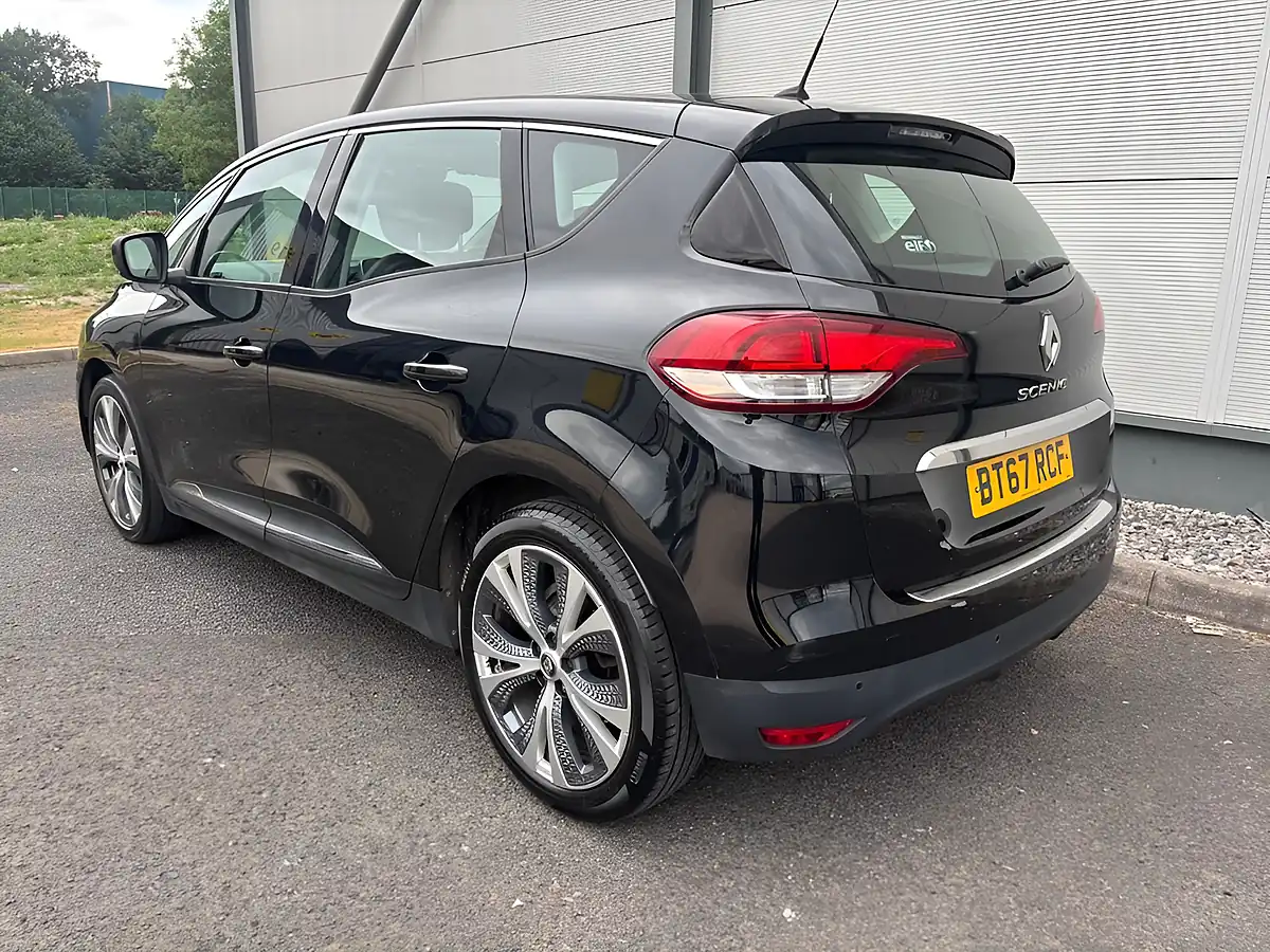 Used 2017 Renault Scenic Dynamique Nav Black - Interior and Exterior details 12