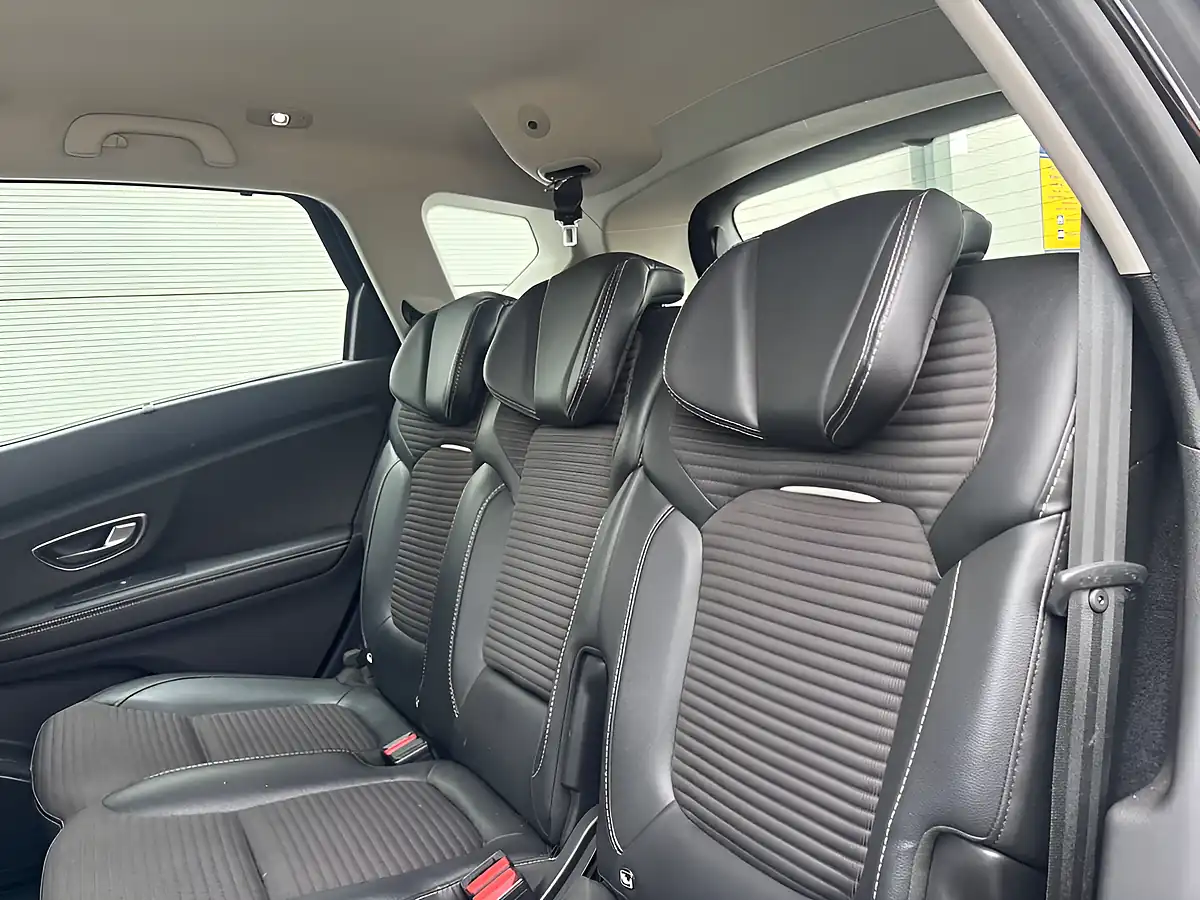 Used 2017 Renault Scenic Dynamique Nav Black - Interior and Exterior details 20