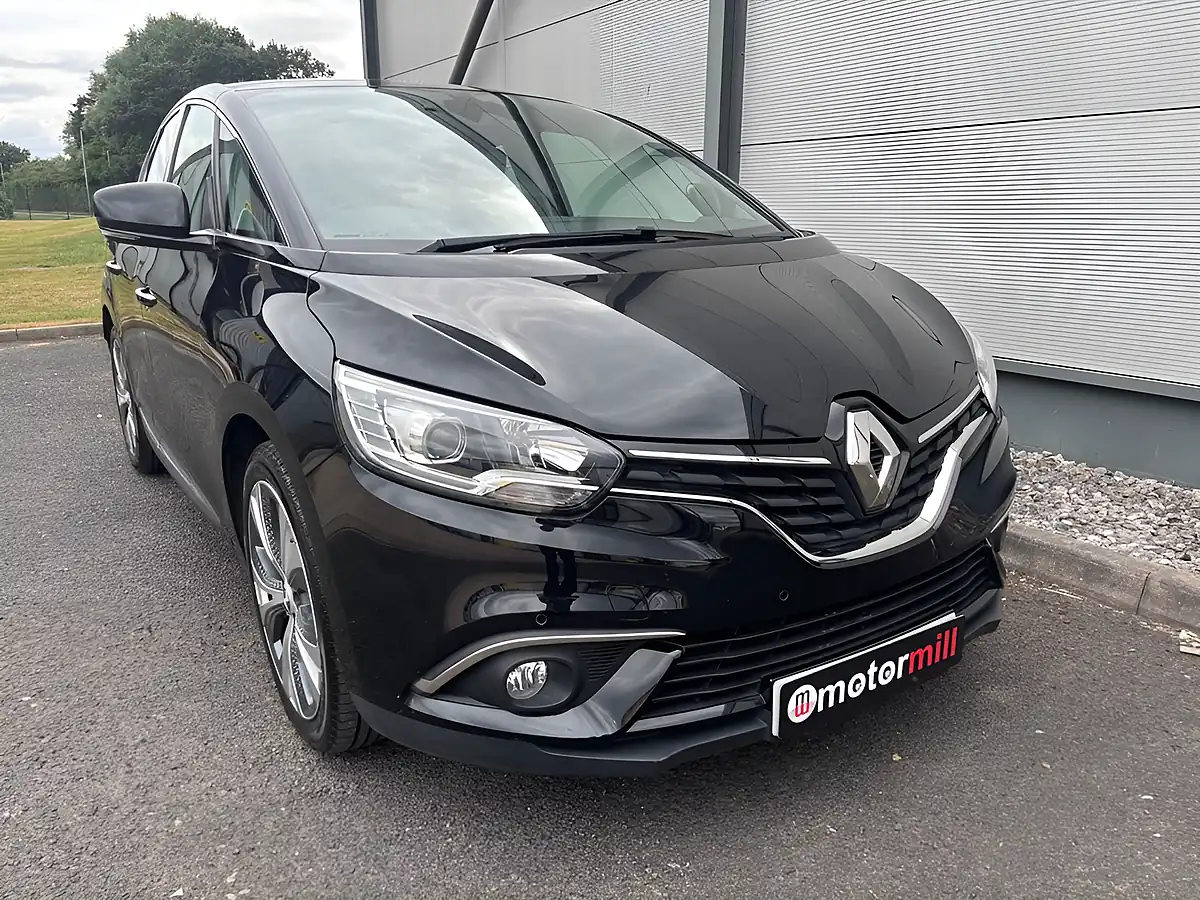 Used 2017 Renault Scenic Dynamique Nav Black - Interior and Exterior details 5