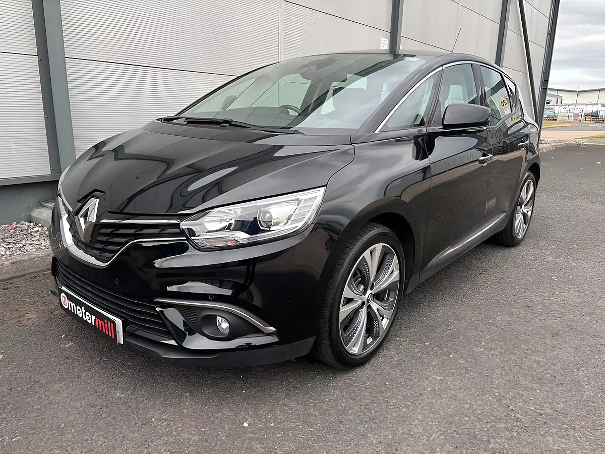 Used 2017 Renault Scenic Dynamique Nav Black - Interior and Exterior details 6