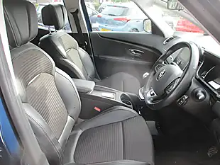 Used 2017 Renault Scenic Dynamique Nav Cosmos Blue - Interior and Exterior details 17