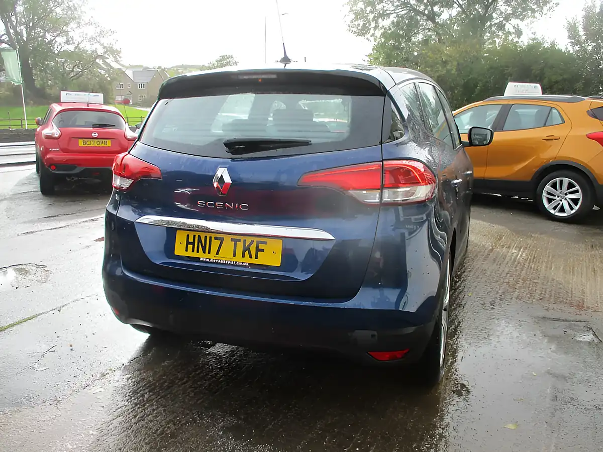 Used 2017 Renault Scenic Dynamique Nav Cosmos Blue - Interior and Exterior details 8