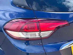 Used 2017 Renault Scenic Dynamique S Nav Blue - Interior and Exterior details 18