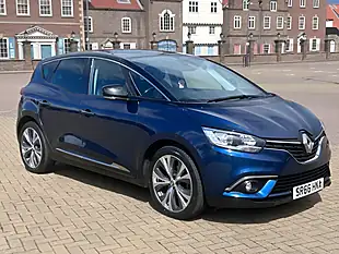 Used 2017 Renault Scenic Dynamique S Nav Blue - Interior and Exterior details 2