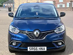 Used 2017 Renault Scenic Dynamique S Nav Blue - Interior and Exterior details 9