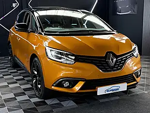 Used 2017 Renault Scenic Dynamique S Nav Honey Yellow - Interior and Exterior details 16