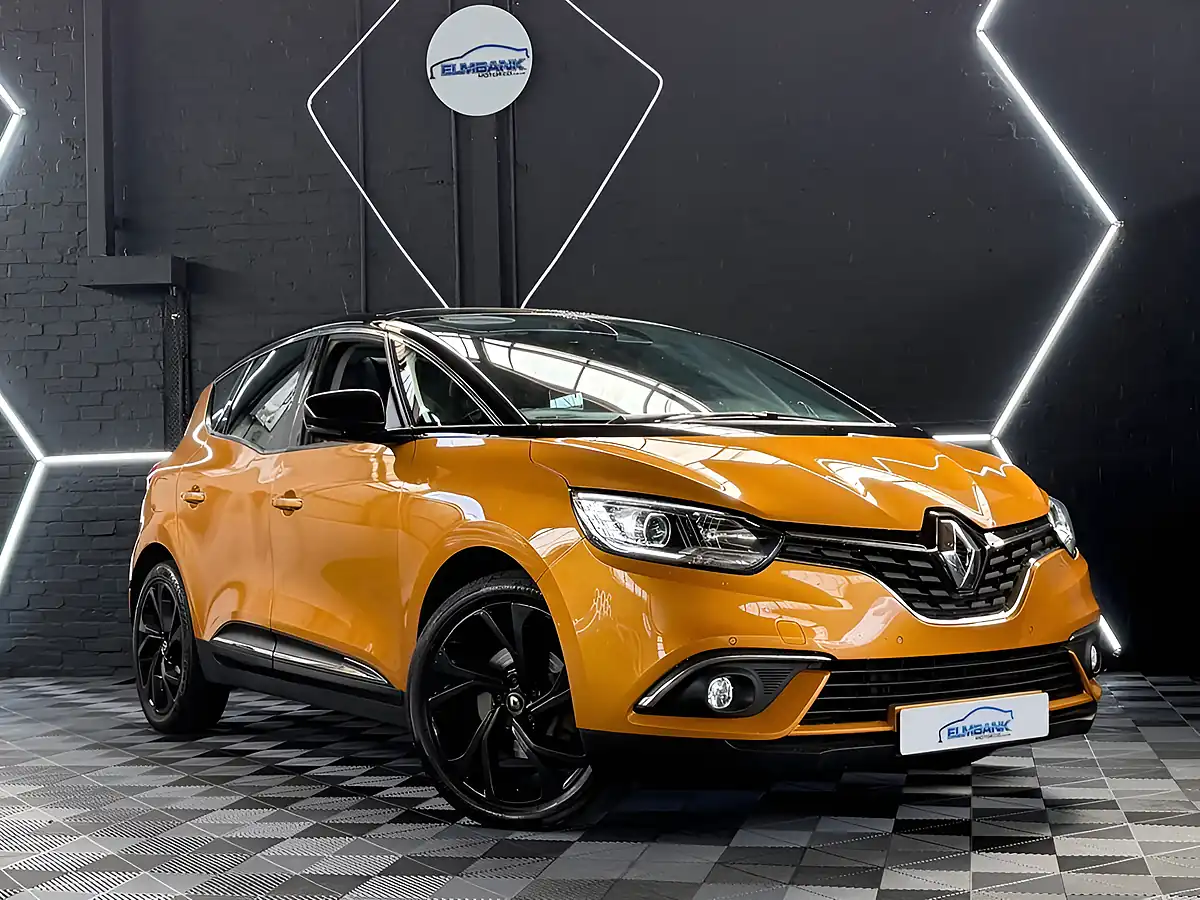 Used 2017 Renault Scenic Dynamique S Nav Honey Yellow - Interior and Exterior details 17