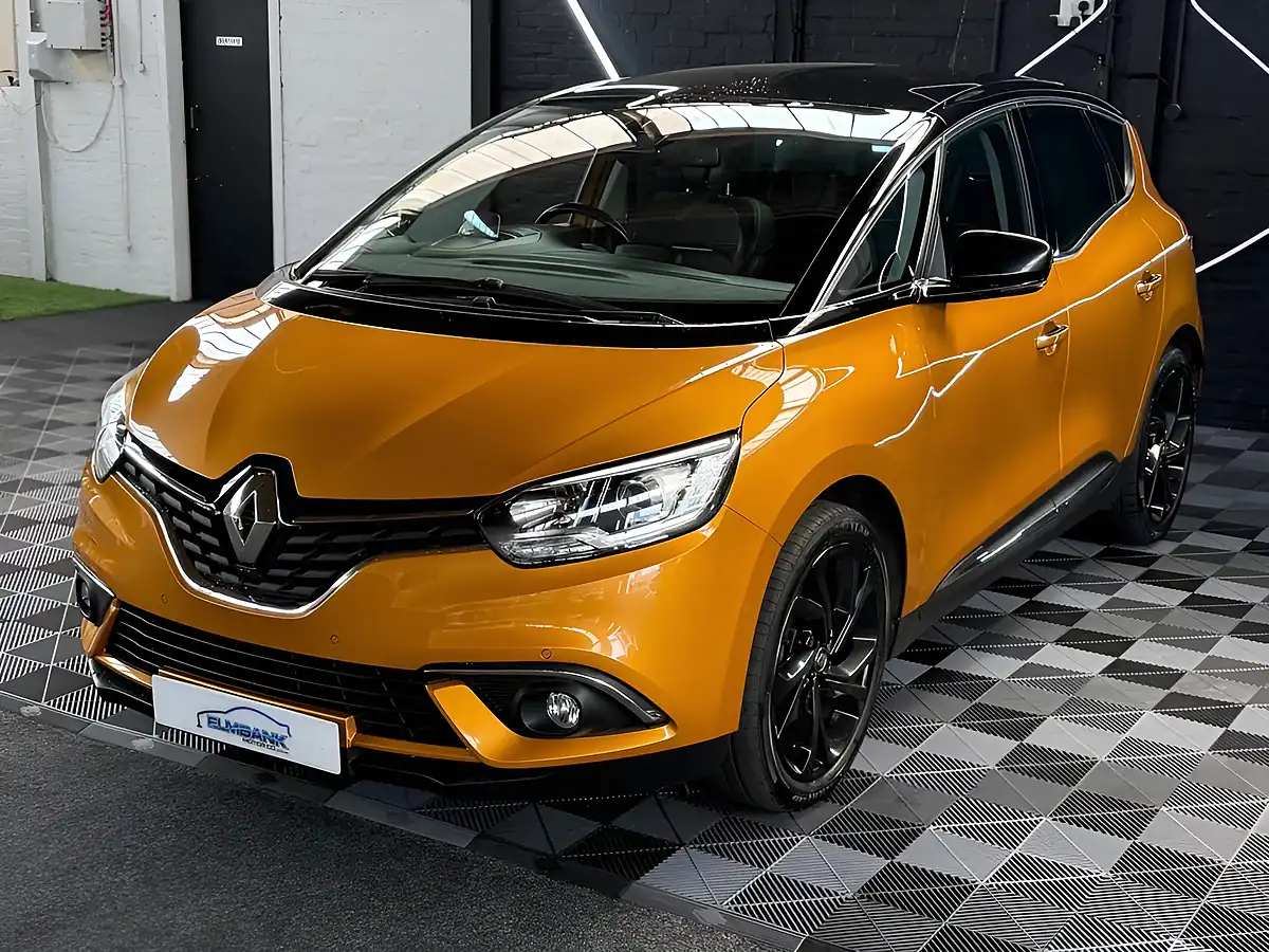 Used 2017 Renault Scenic Dynamique S Nav Honey Yellow - Interior and Exterior details 18