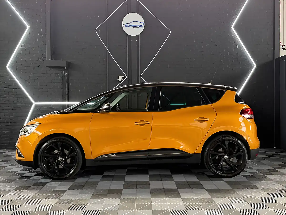 Used 2017 Renault Scenic Dynamique S Nav Honey Yellow - Interior and Exterior details 3