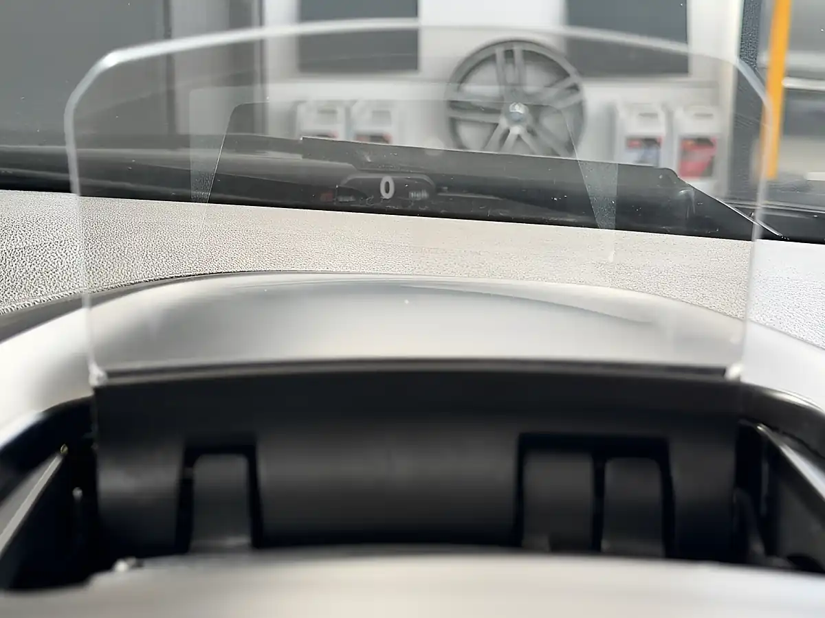 Used 2017 Renault Scenic Dynamique S Nav Honey Yellow - Interior and Exterior details 5
