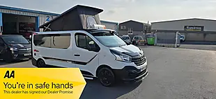 Used 2017 Renault Trafic Campervan White - Interior and Exterior details 4
