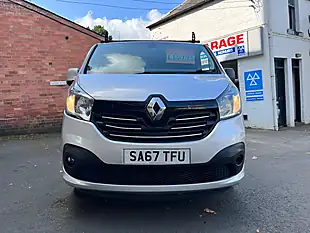 Used 2017 Renault Trafic Sport Nav Silver - Interior and Exterior details 2