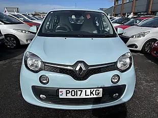 Used 2017 Renault Twingo Blue - Interior and Exterior details 2