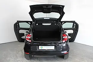 Used 2017 Renault Twingo Dynamique Black - Interior and Exterior details 11