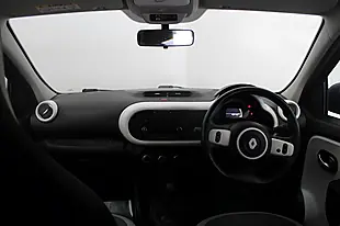 Used 2017 Renault Twingo Dynamique Black - Interior and Exterior details 13