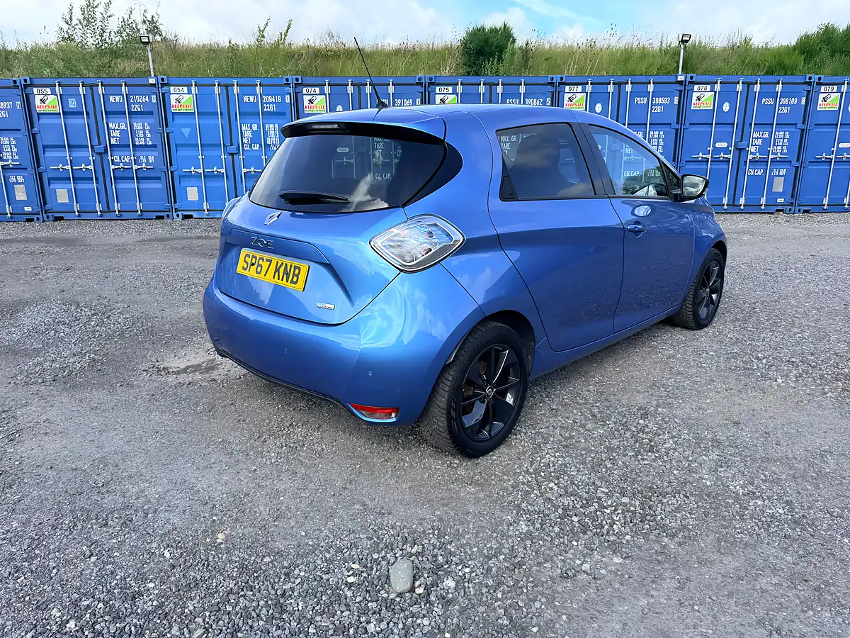 Used 2017 Renault Zoe Dynamique Nav Blue - Interior and Exterior details 18