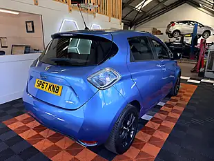 Used 2017 Renault Zoe Dynamique Nav Blue - Interior and Exterior details 5