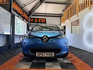 Used 2017 Renault Zoe Dynamique Nav Blue - Interior and Exterior details 9
