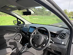 Used 2017 Renault Zoe Dynamique Nav Calico Grey - Interior and Exterior details 13