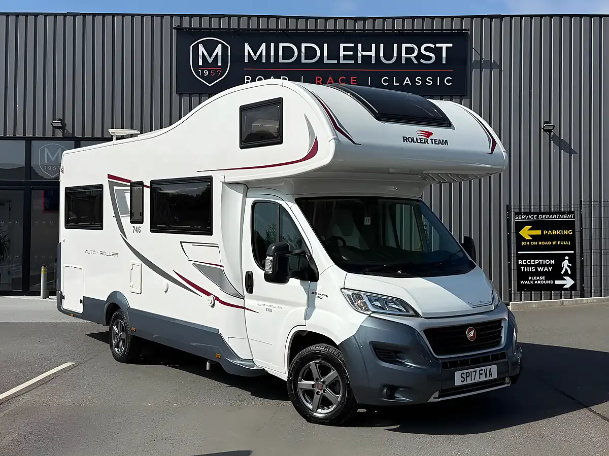 Used 2017 Roller Team Auto-Roller 746 White - Front View
