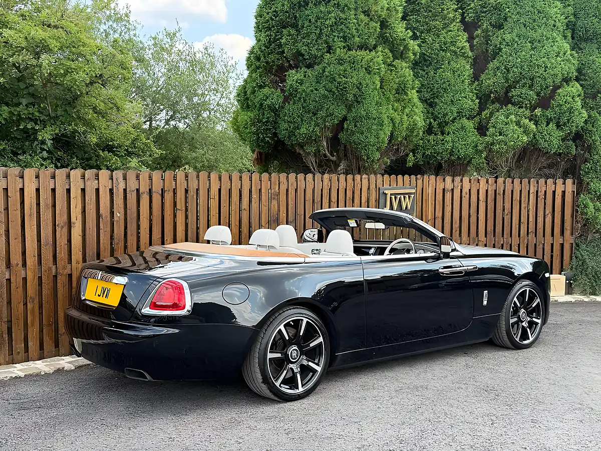 Used 2017 Rolls-Royce Dawn Convertible Black - Interior and Exterior details 10
