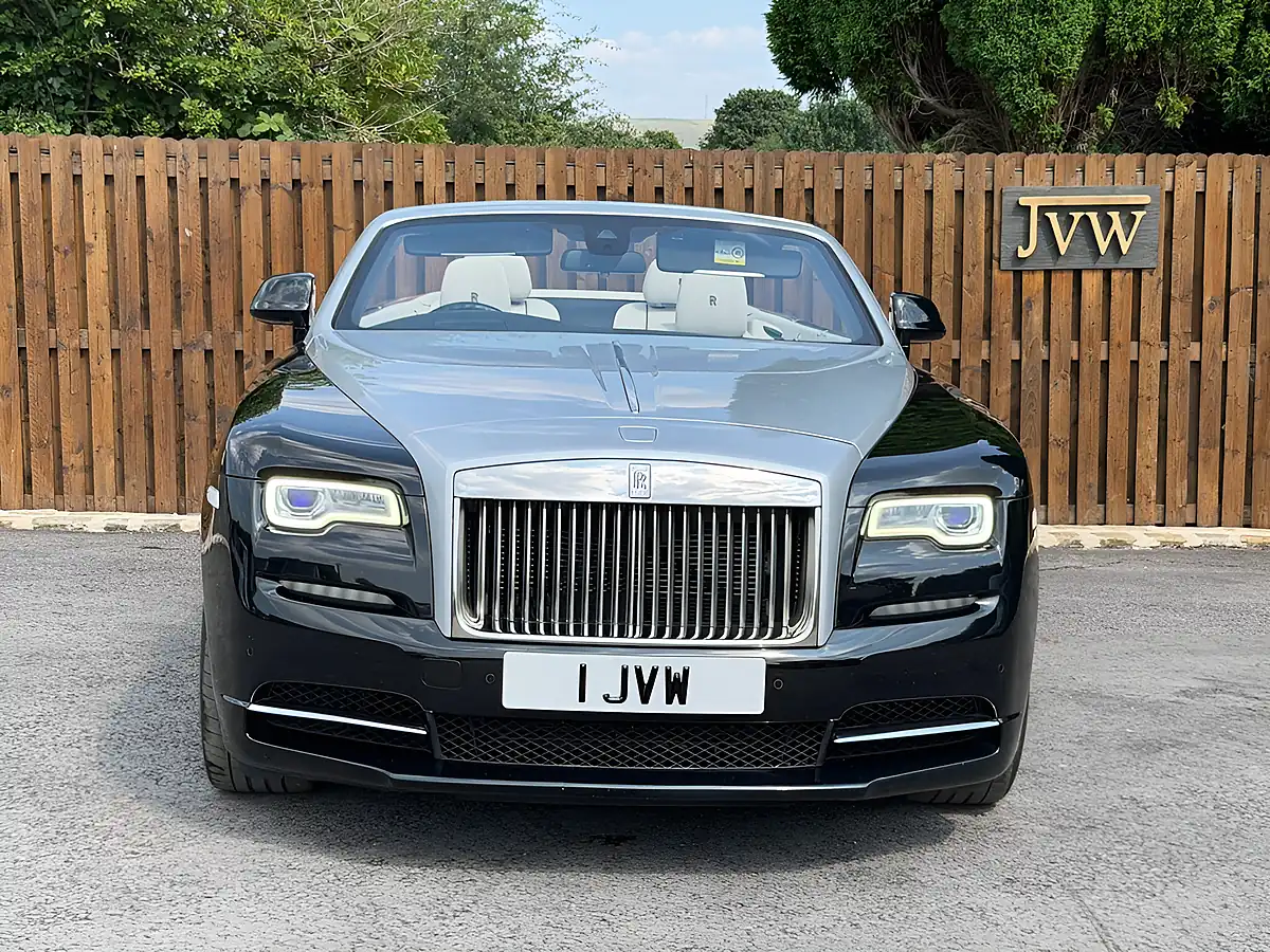 Used 2017 Rolls-Royce Dawn Convertible Black - Interior and Exterior details 12