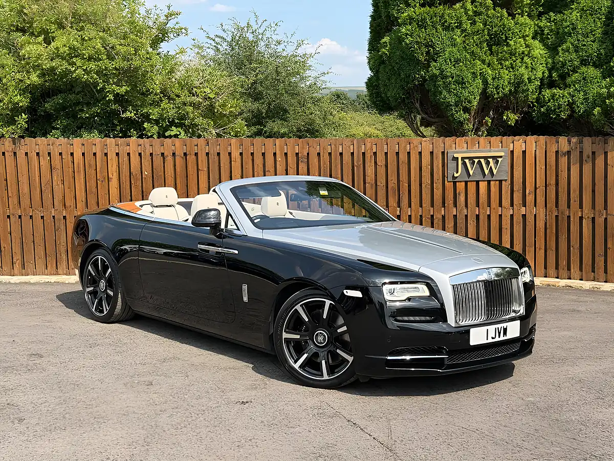 Used 2017 Rolls-Royce Dawn Convertible Black - Interior and Exterior details 20