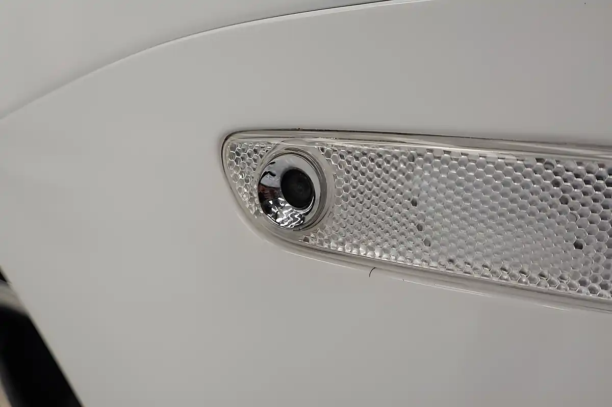 Used 2017 Rolls-Royce Dawn Convertible Red - Interior and Exterior details 9