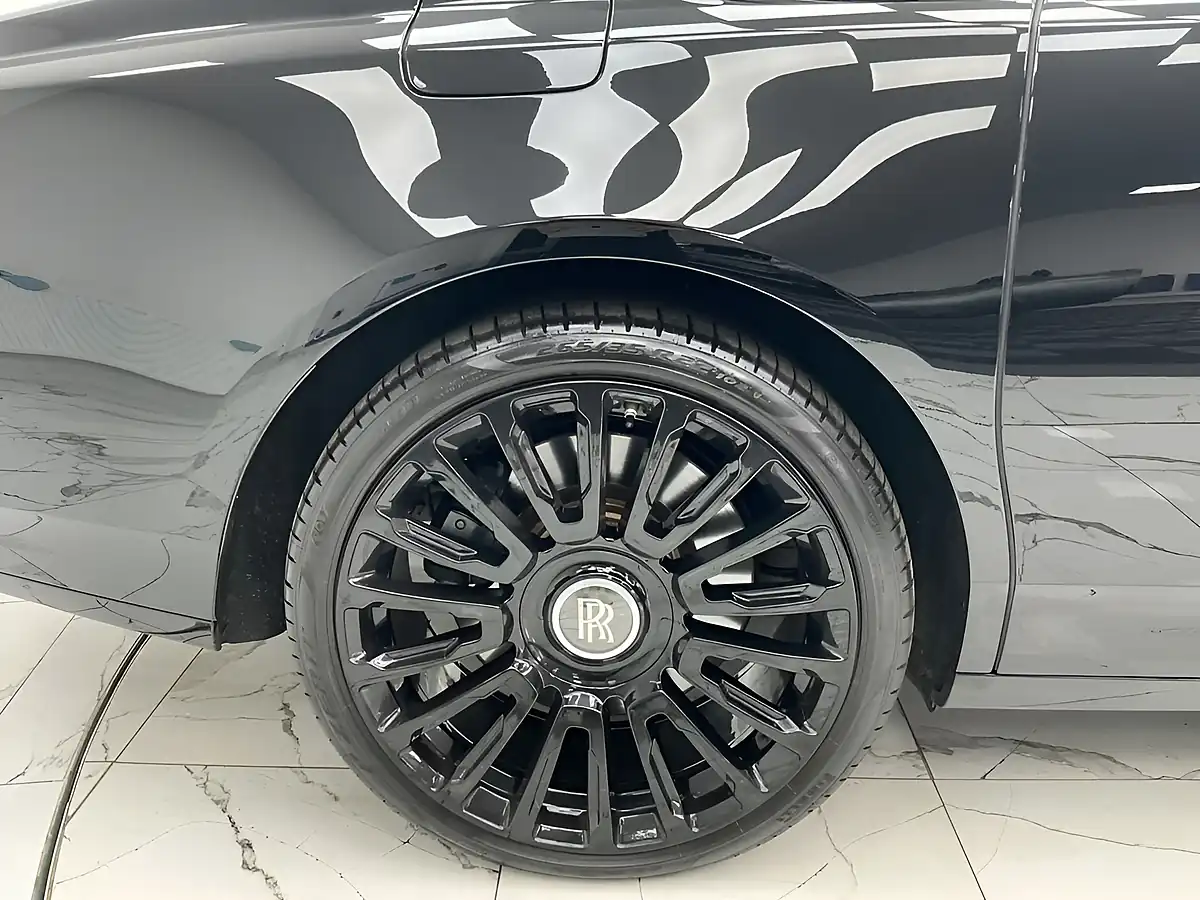 Used 2017 Rolls-Royce Ghost Black - Interior and Exterior details 16