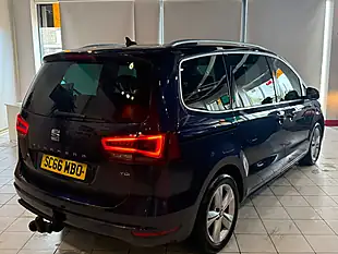 Used 2017 SEAT Alhambra Se Lux Blue - Interior and Exterior details 10