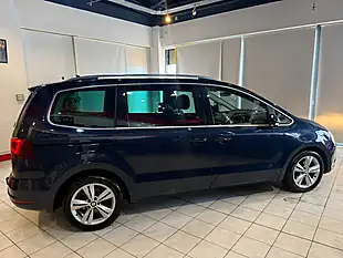 Used 2017 SEAT Alhambra Se Lux Blue - Interior and Exterior details 11