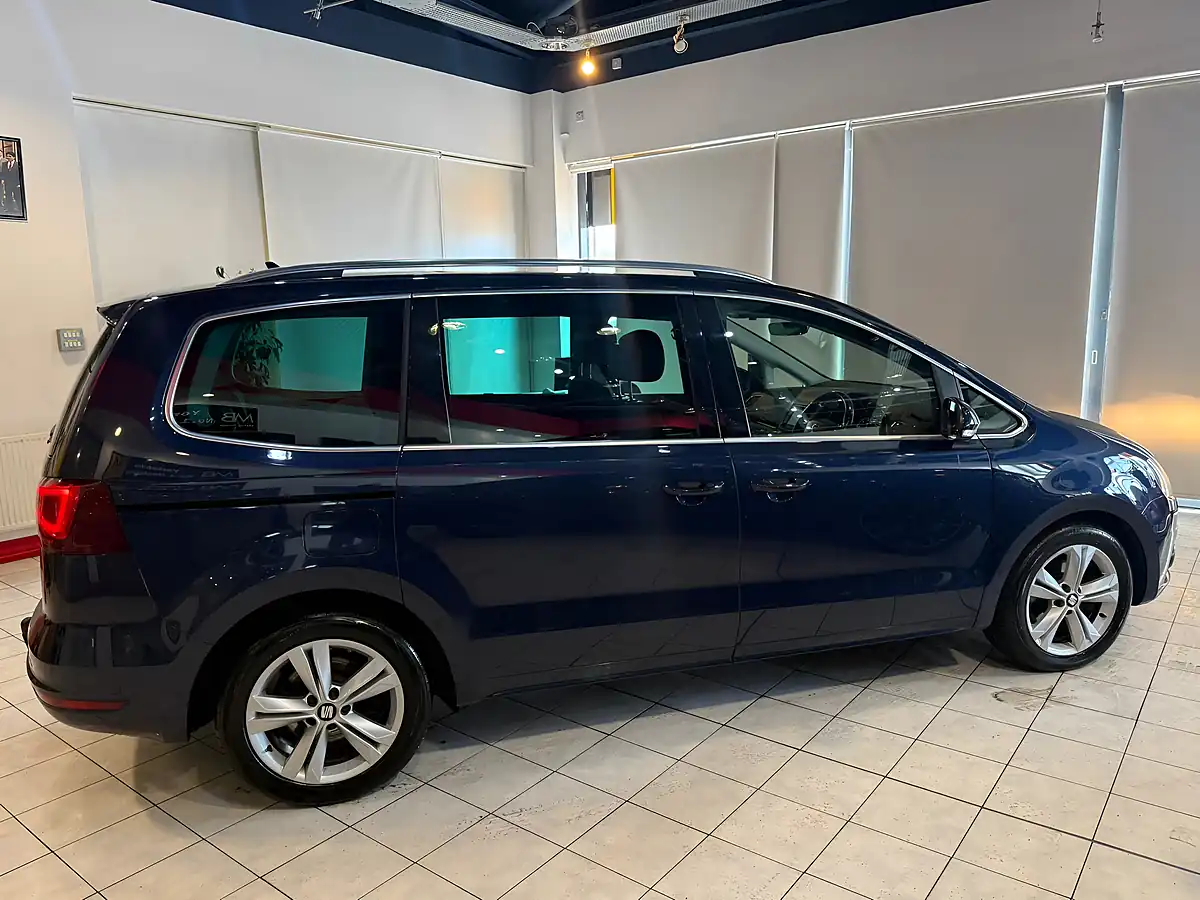 Used 2017 SEAT Alhambra Se Lux Blue - Interior and Exterior details 11