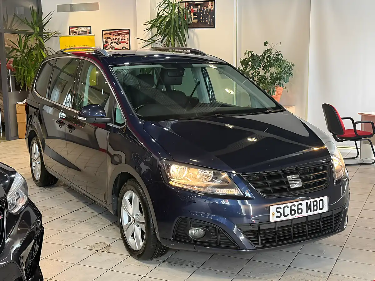 Used 2017 SEAT Alhambra Se Lux Blue - Interior and Exterior details 2