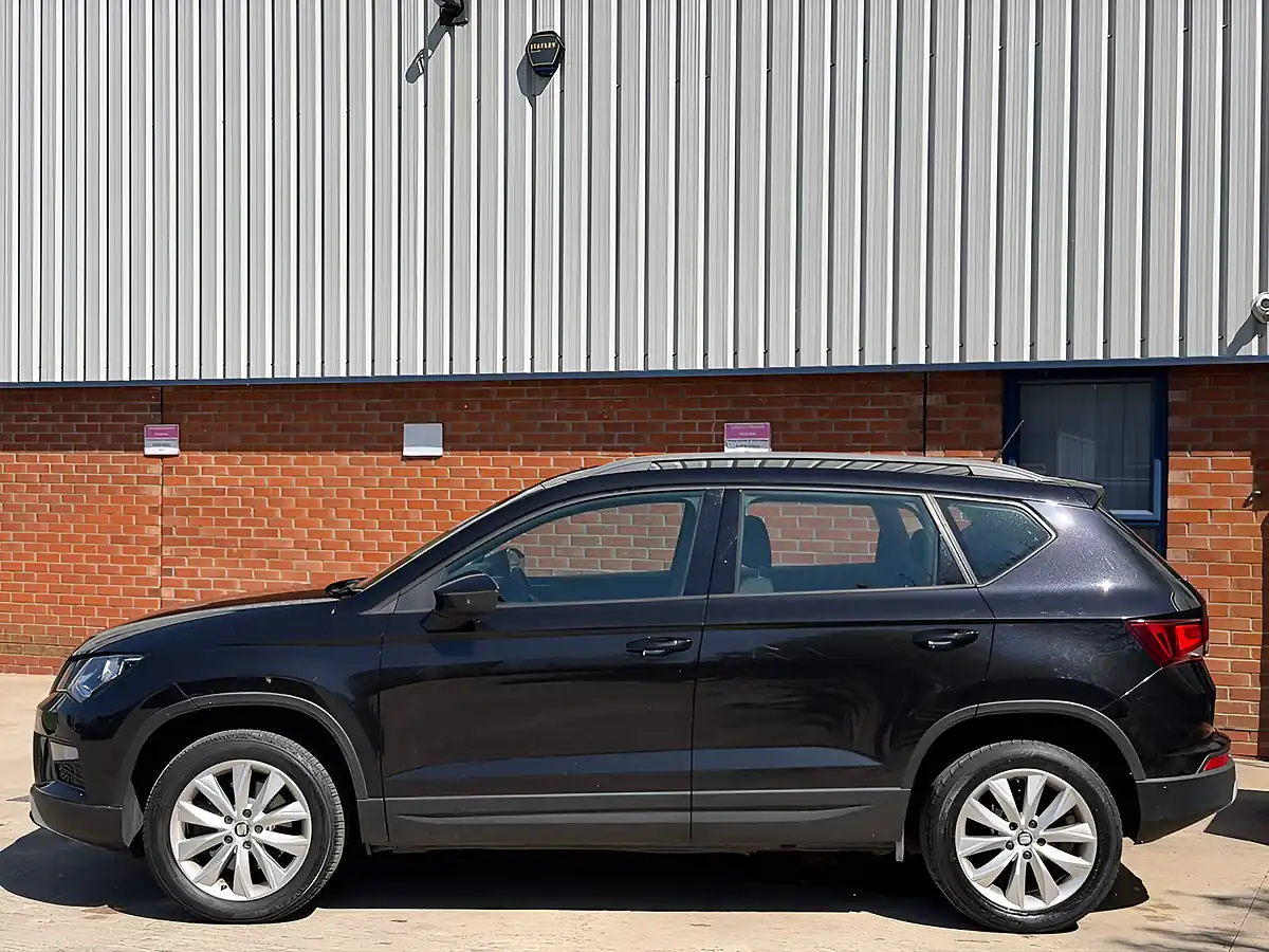 Used 2017 SEAT Ateca Ecomotive Se Black - Interior and Exterior details 3