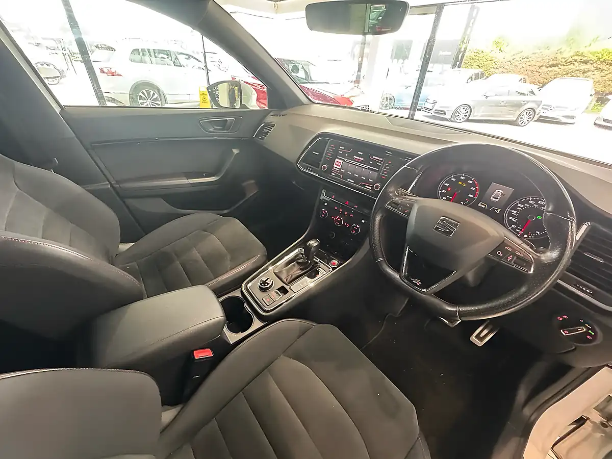 Used 2017 SEAT Ateca Fr White - Interior and Exterior details 10