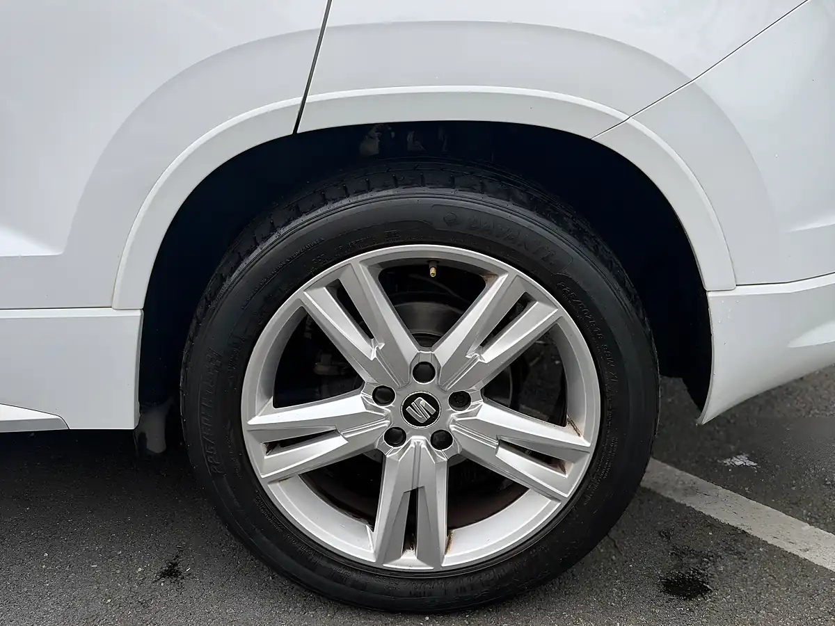 Used 2017 SEAT Ateca Fr White - Interior and Exterior details 11