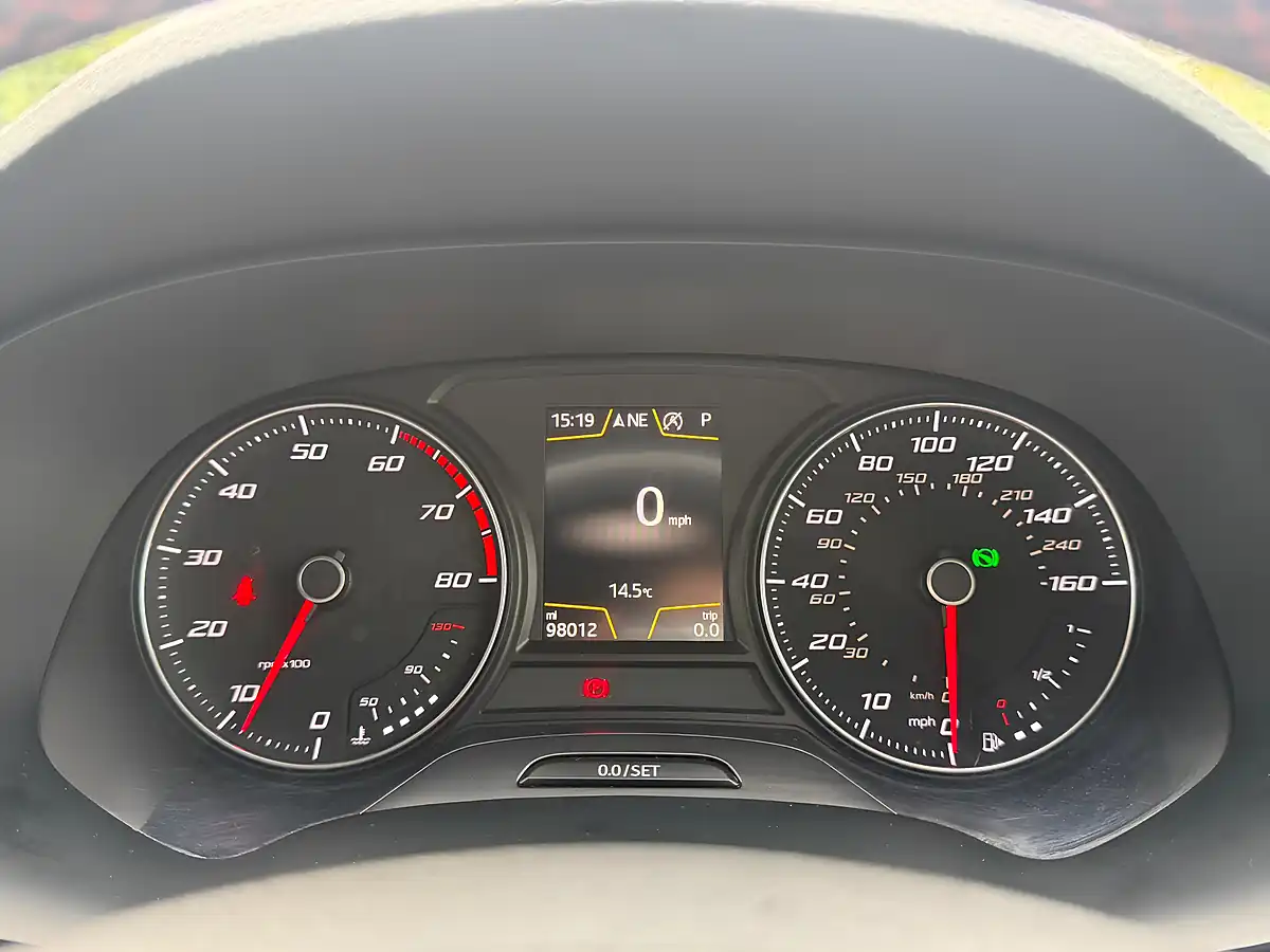 Used 2017 SEAT Ateca Fr White - Interior and Exterior details 15