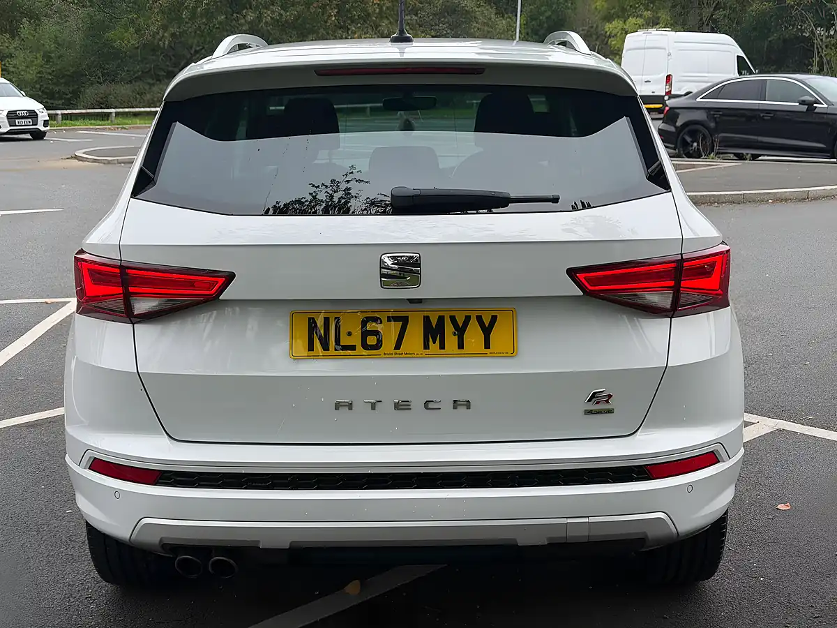 Used 2017 SEAT Ateca Fr White - Interior and Exterior details 4